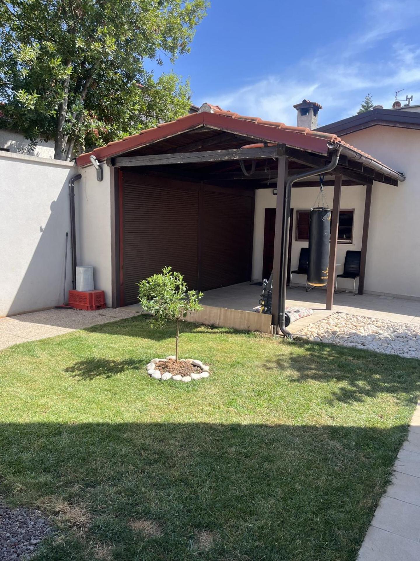 Small House Nea In City Center-With Free Parking Pula Dış mekan fotoğraf
